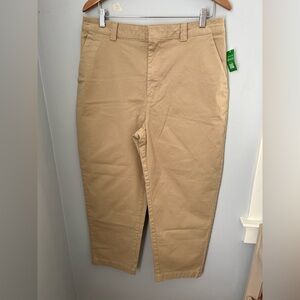 GAP Tan Straight Leg Pants Versatile Everyday Wear‎